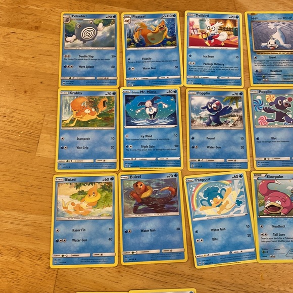 rare water pokemon cards Suicune V (031/203) [Sword & Shield: Evolving Skies]  Plug Favorite Cards Showing Pokemon In